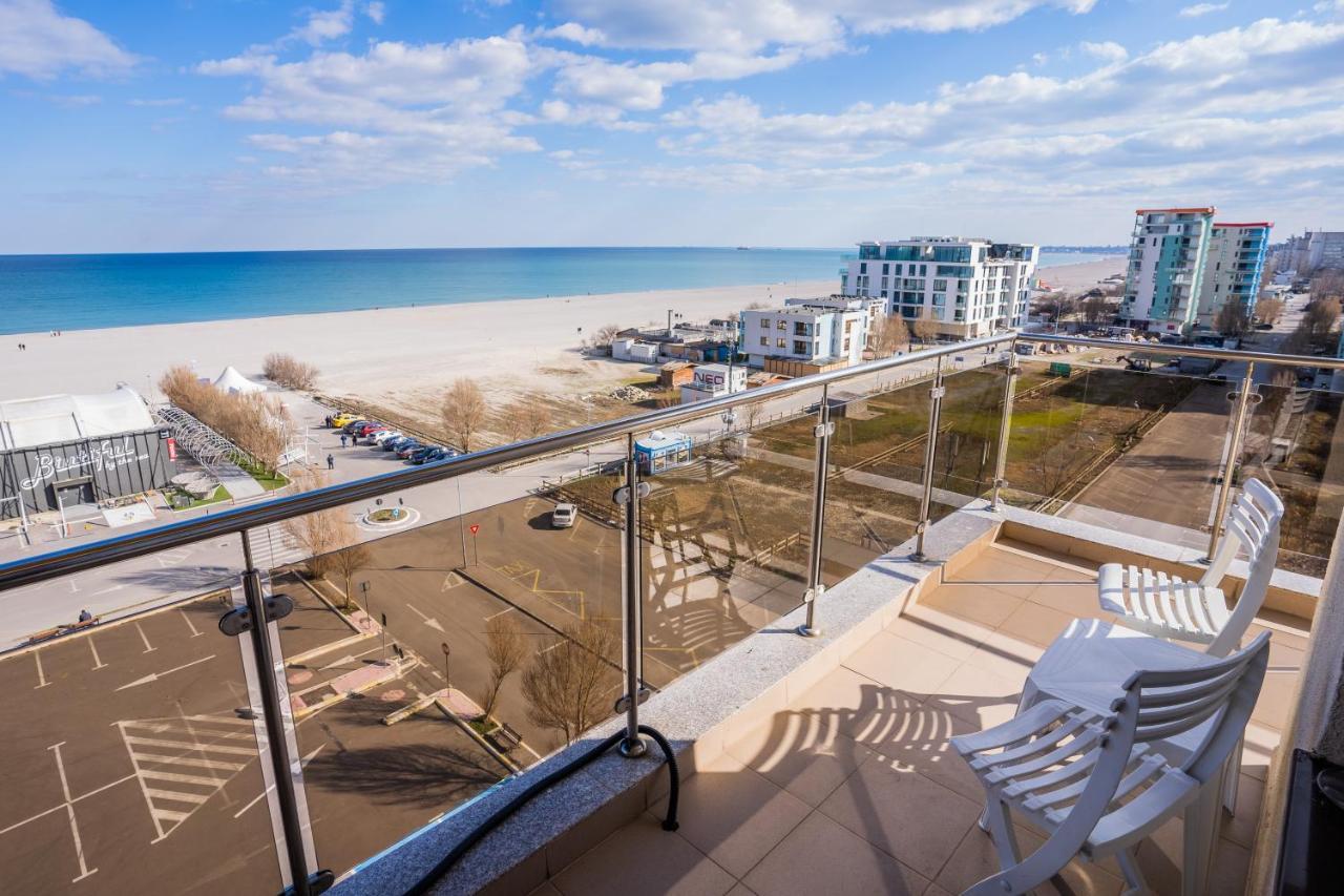 Summerland Sea-View Luxury Apartment ママイア エクステリア 写真