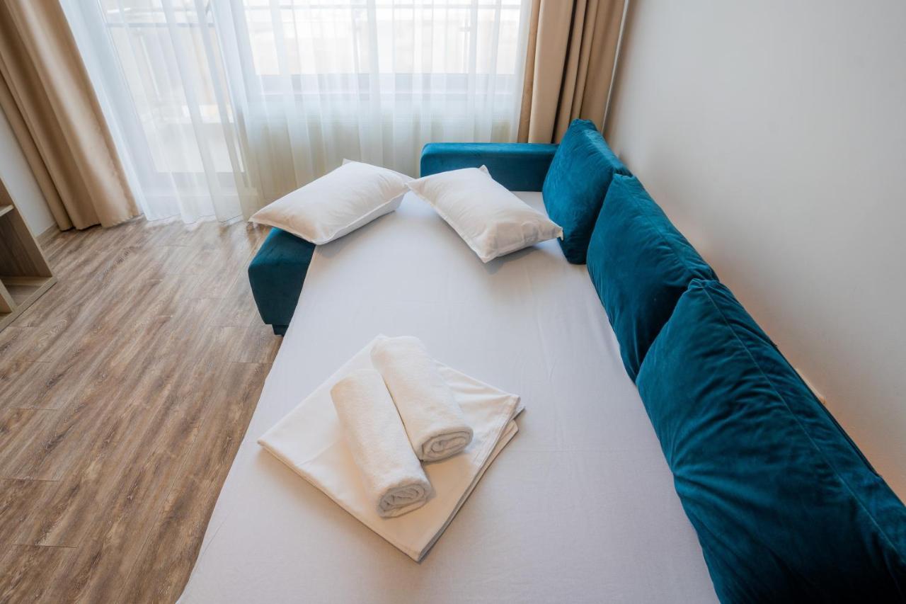 Summerland Sea-View Luxury Apartment ママイア エクステリア 写真