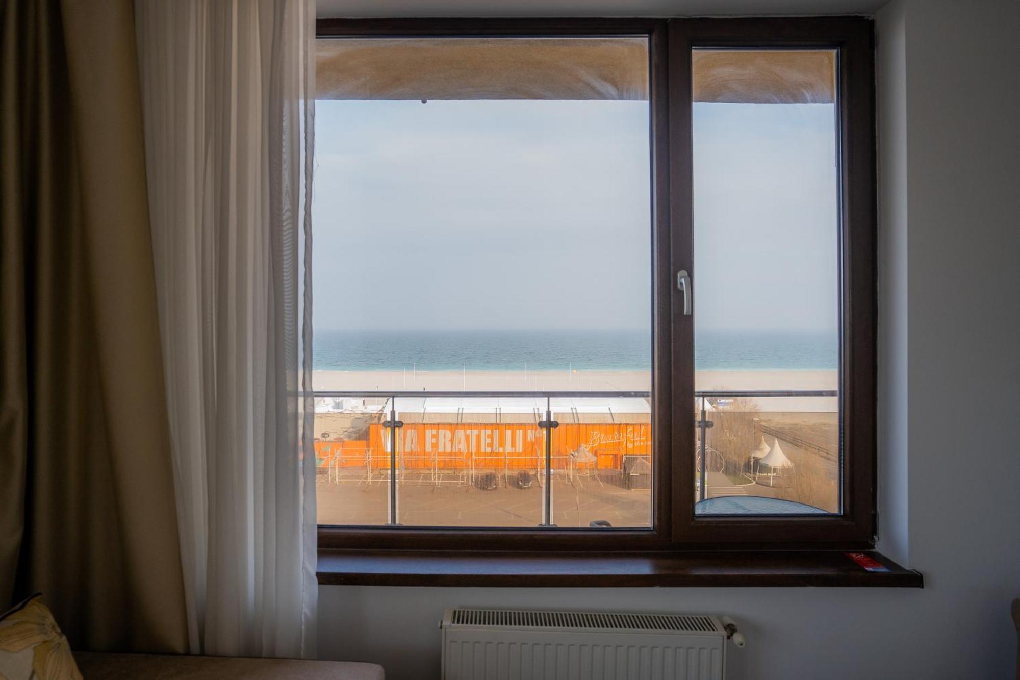 Summerland Sea-View Luxury Apartment ママイア エクステリア 写真
