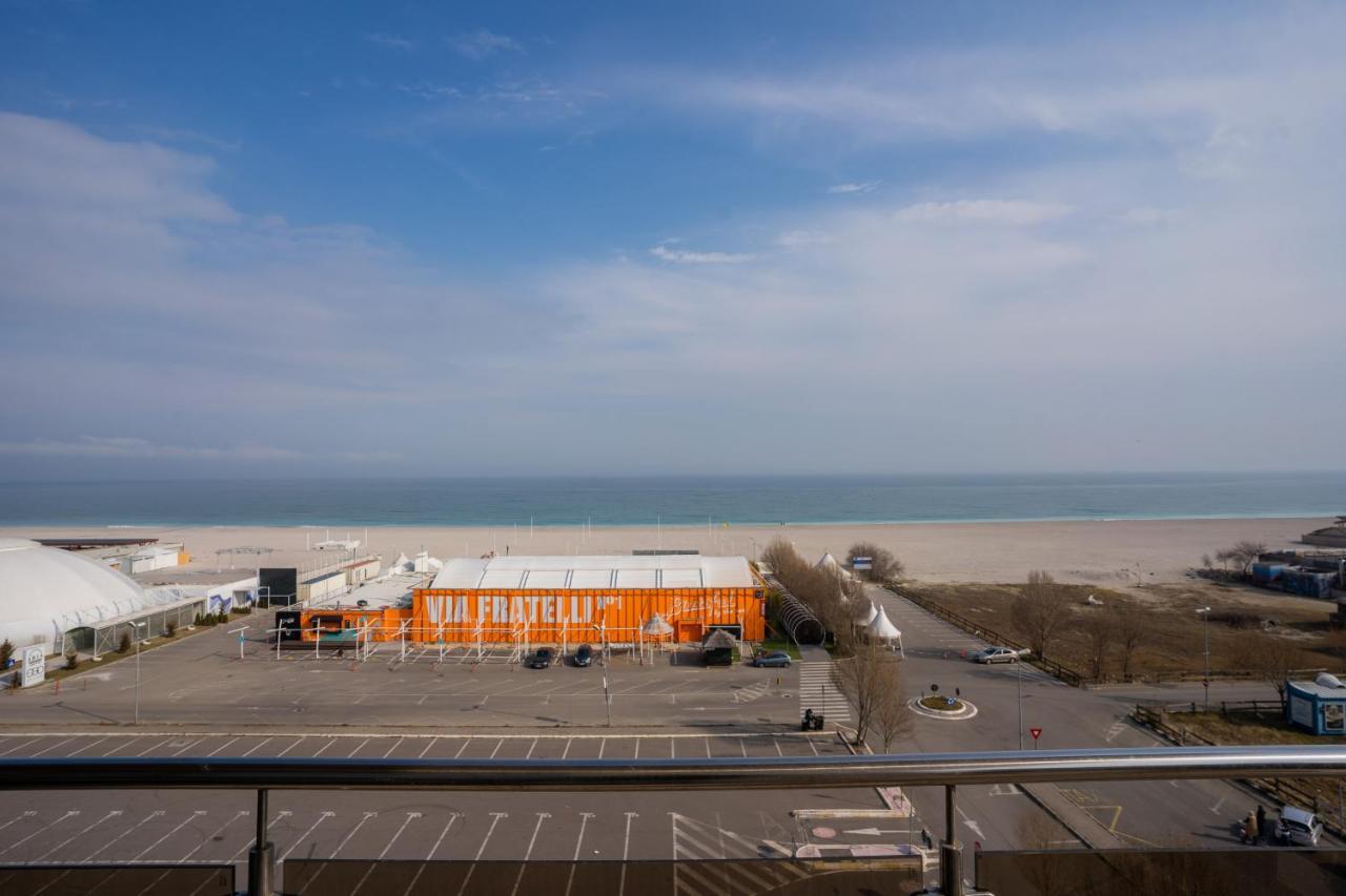 Summerland Sea-View Luxury Apartment ママイア エクステリア 写真