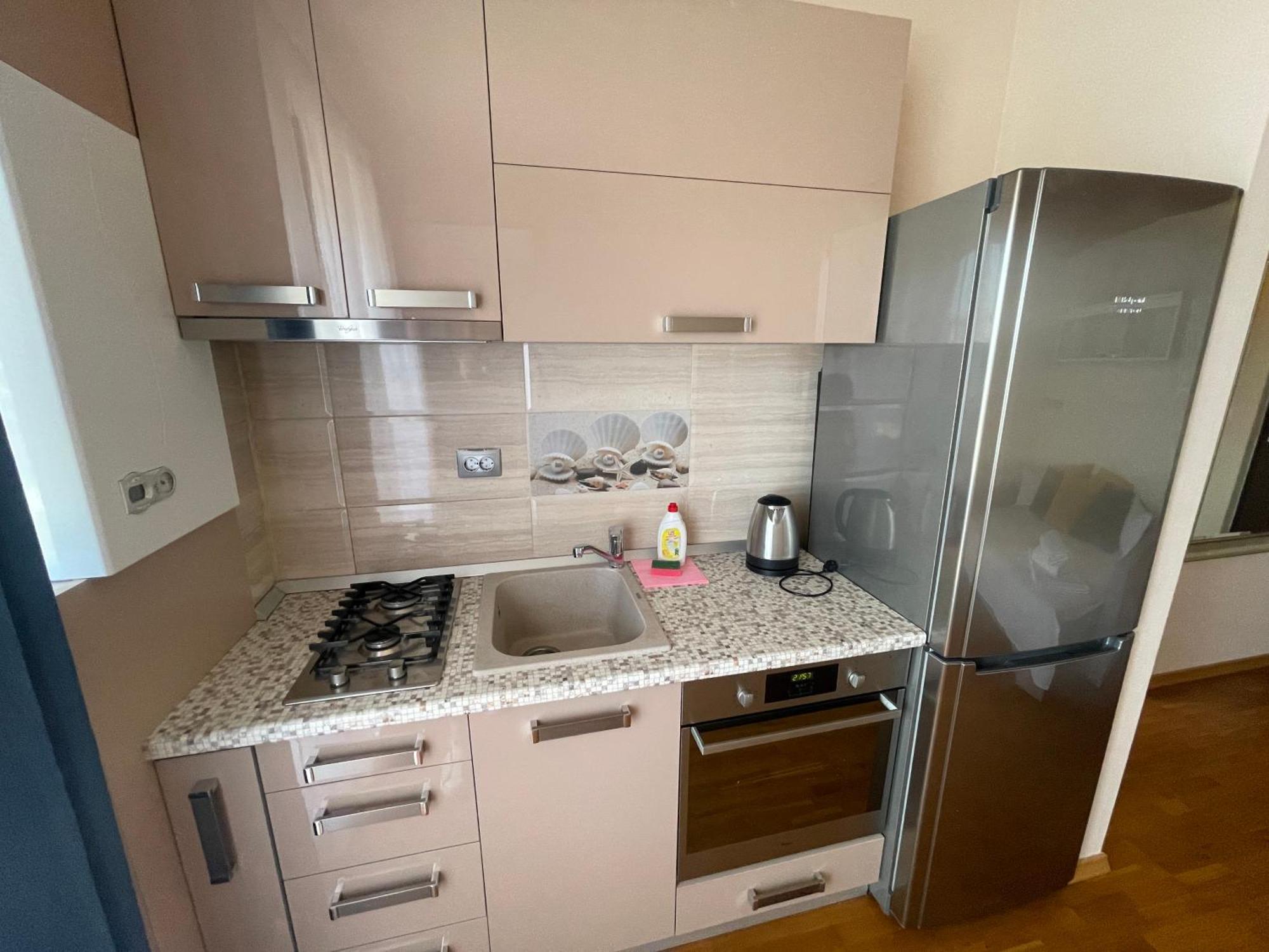 Summerland Sea-View Luxury Apartment ママイア エクステリア 写真