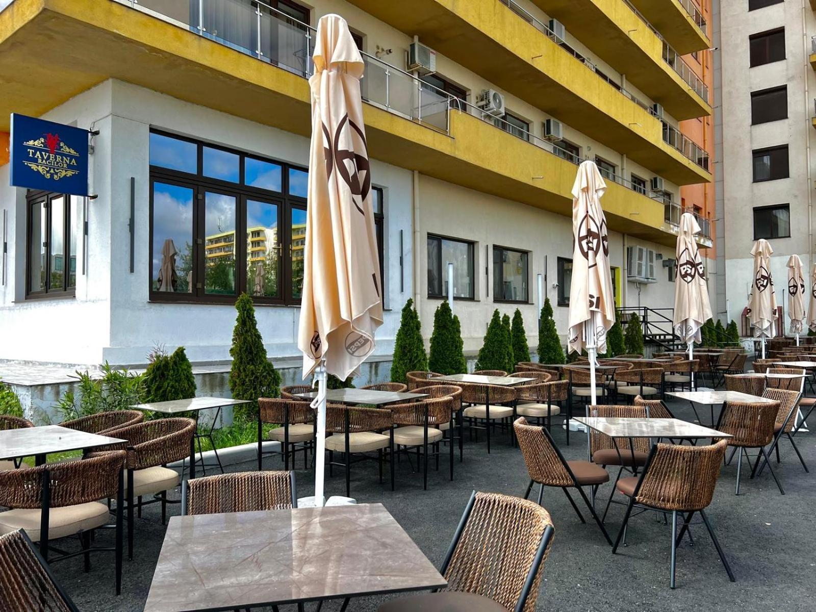Summerland Sea-View Luxury Apartment ママイア エクステリア 写真