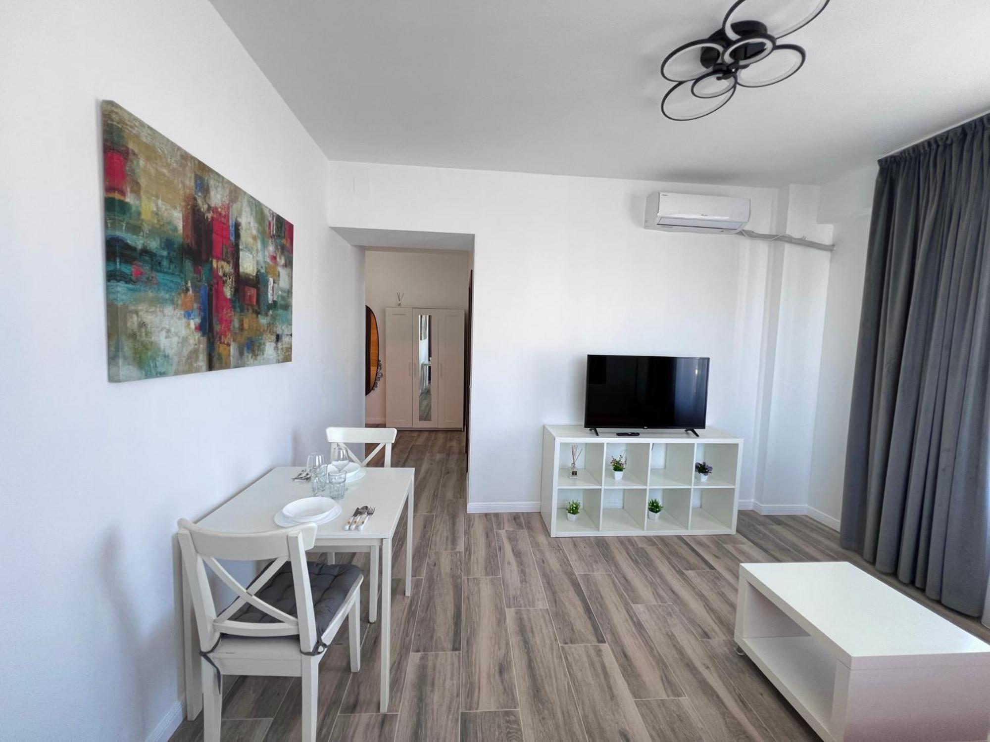 Summerland Sea-View Luxury Apartment ママイア エクステリア 写真