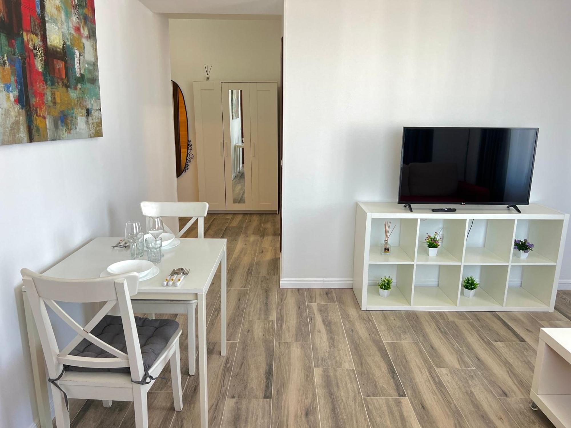 Summerland Sea-View Luxury Apartment ママイア エクステリア 写真